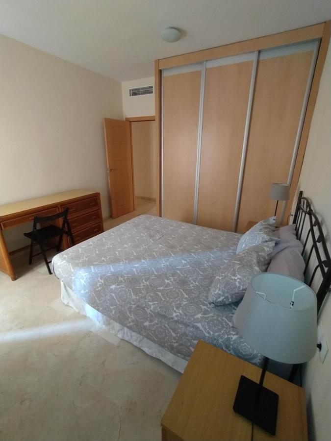 Refugio Del Sol 59 Apartment Malaga Bagian luar foto
