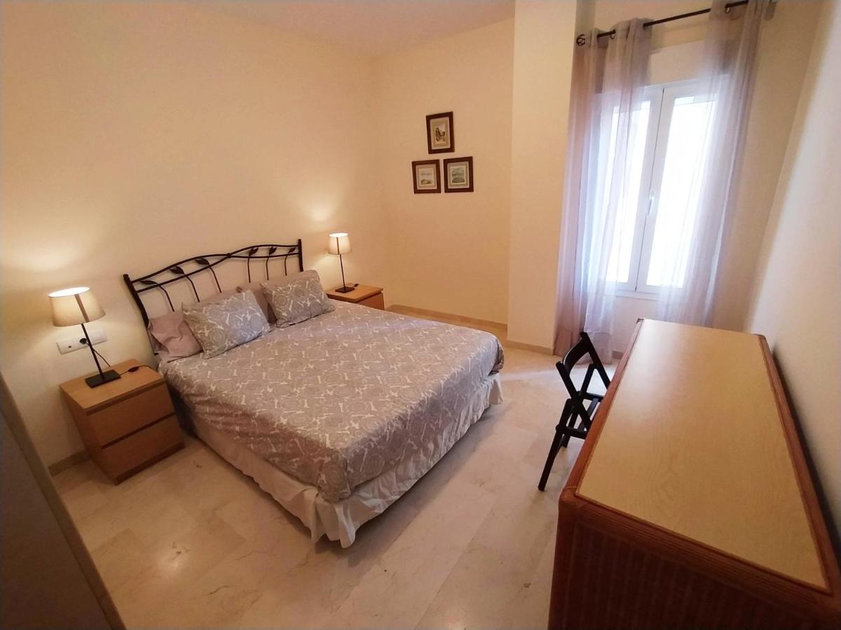Refugio Del Sol 59 Apartment Malaga Bagian luar foto