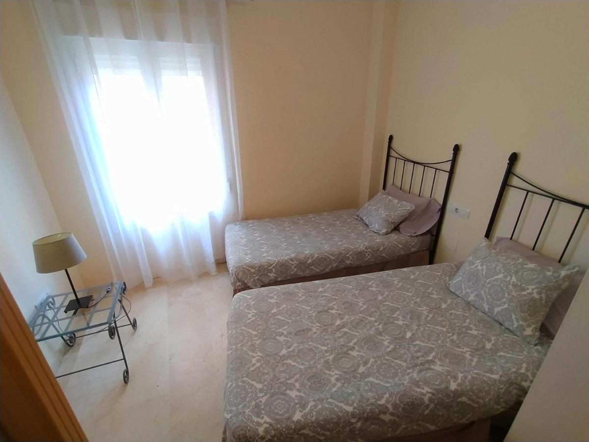 Refugio Del Sol 59 Apartment Malaga Bagian luar foto